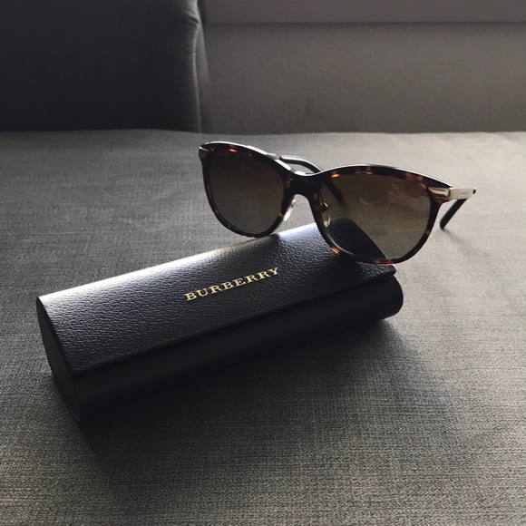 BURBERRY SUNGLASSES tortoise - Picture 8 of 8